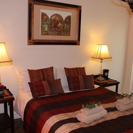 A Tapestry Garden Guest House Почефструм Номер фото